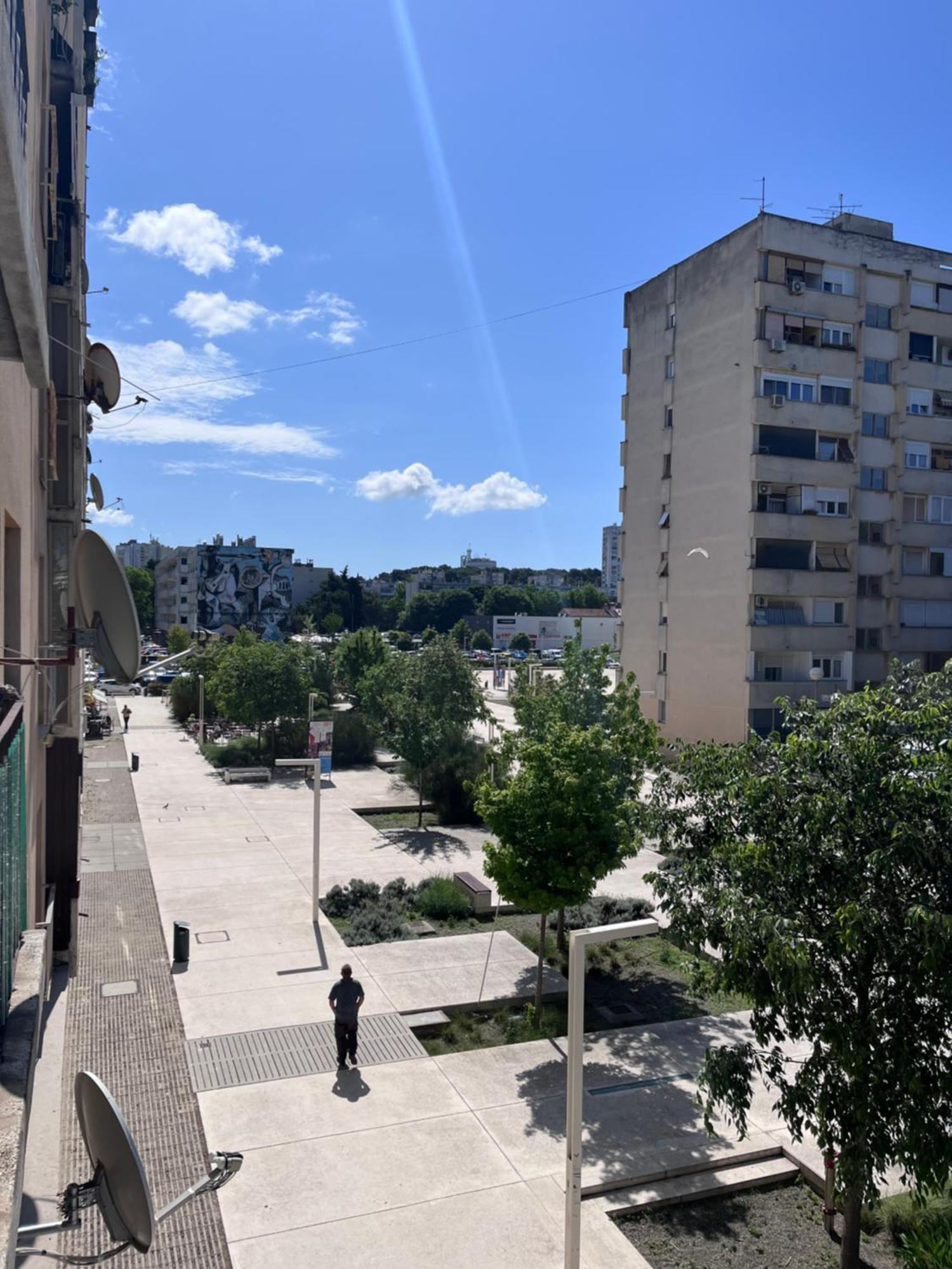 King's Square - Free Parking Apartment *