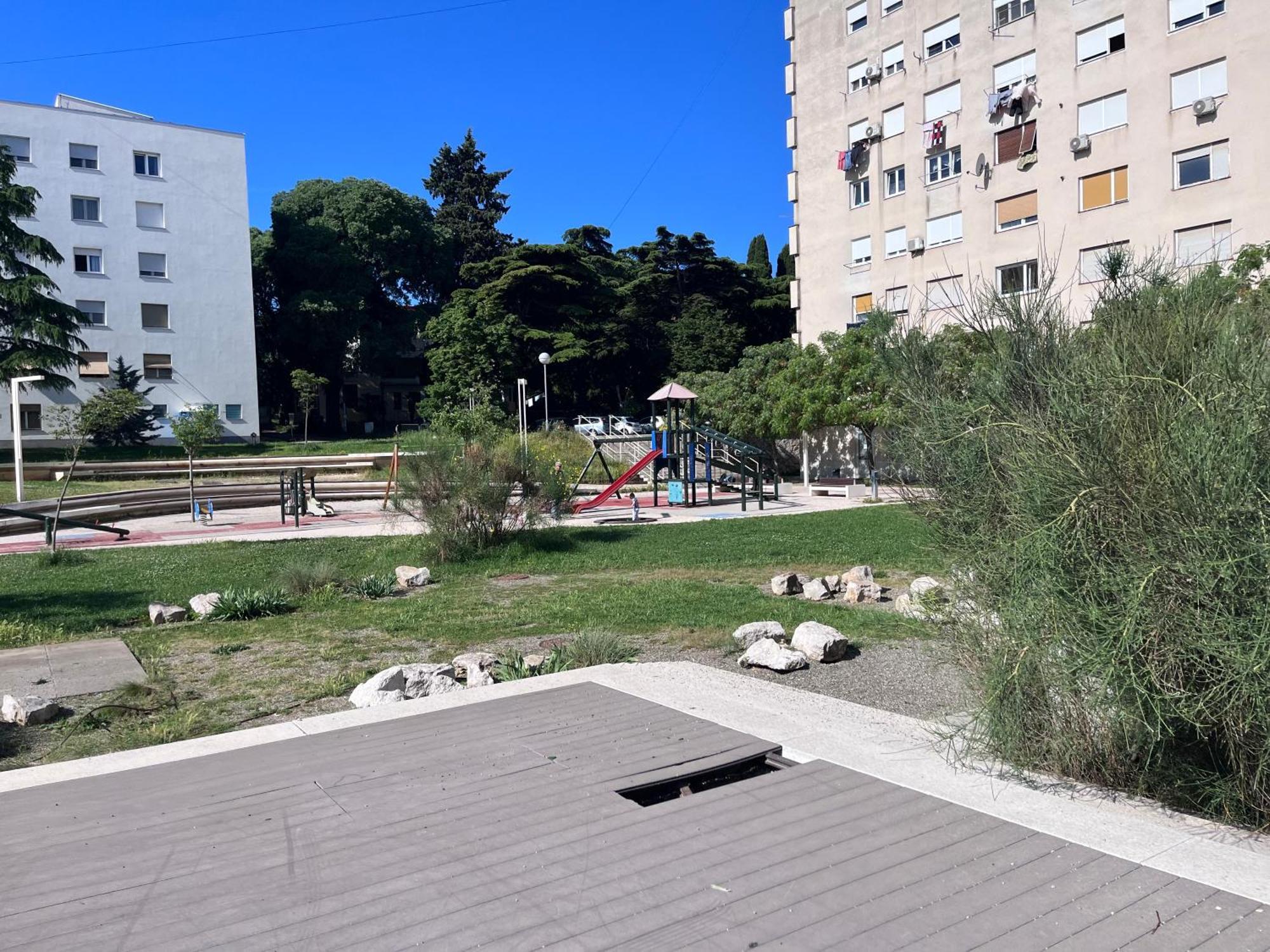 King's Square - Free Parking Apartment *