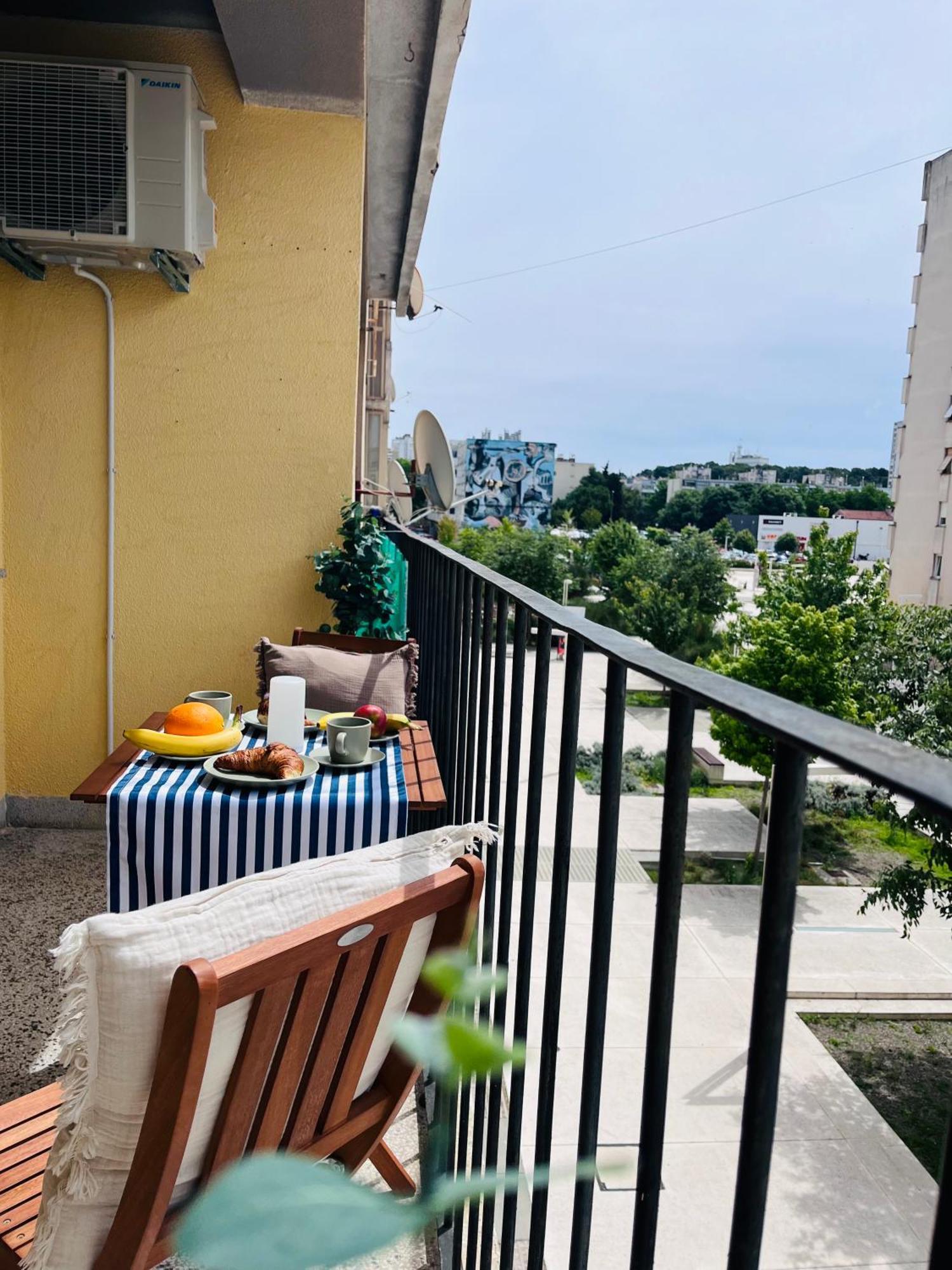 King's Square - Free Parking Apartment