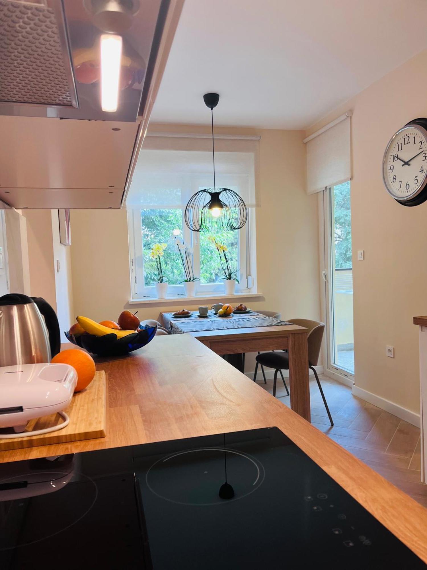 King's Square - Free Parking Apartment *