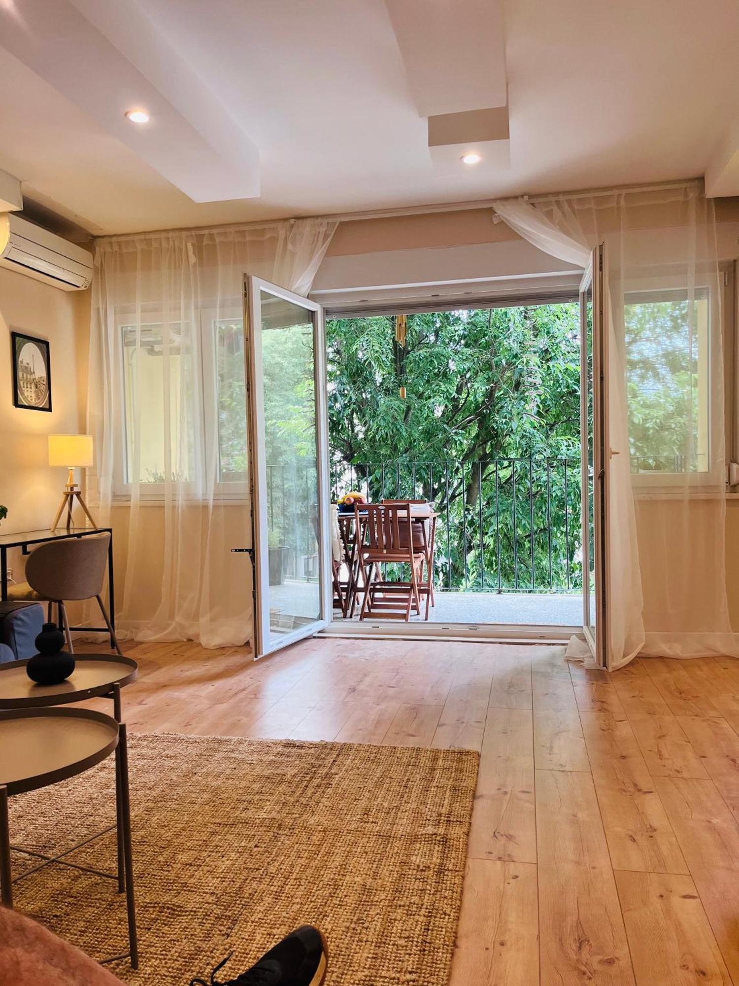 King's Square - Free Parking Apartment Pula